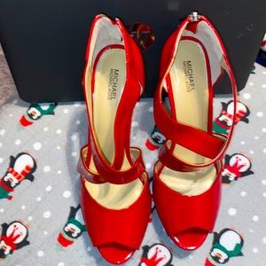MICHAEL KORS RED ARIEL PLATFORM HEELS SANDALS SIZE 8M